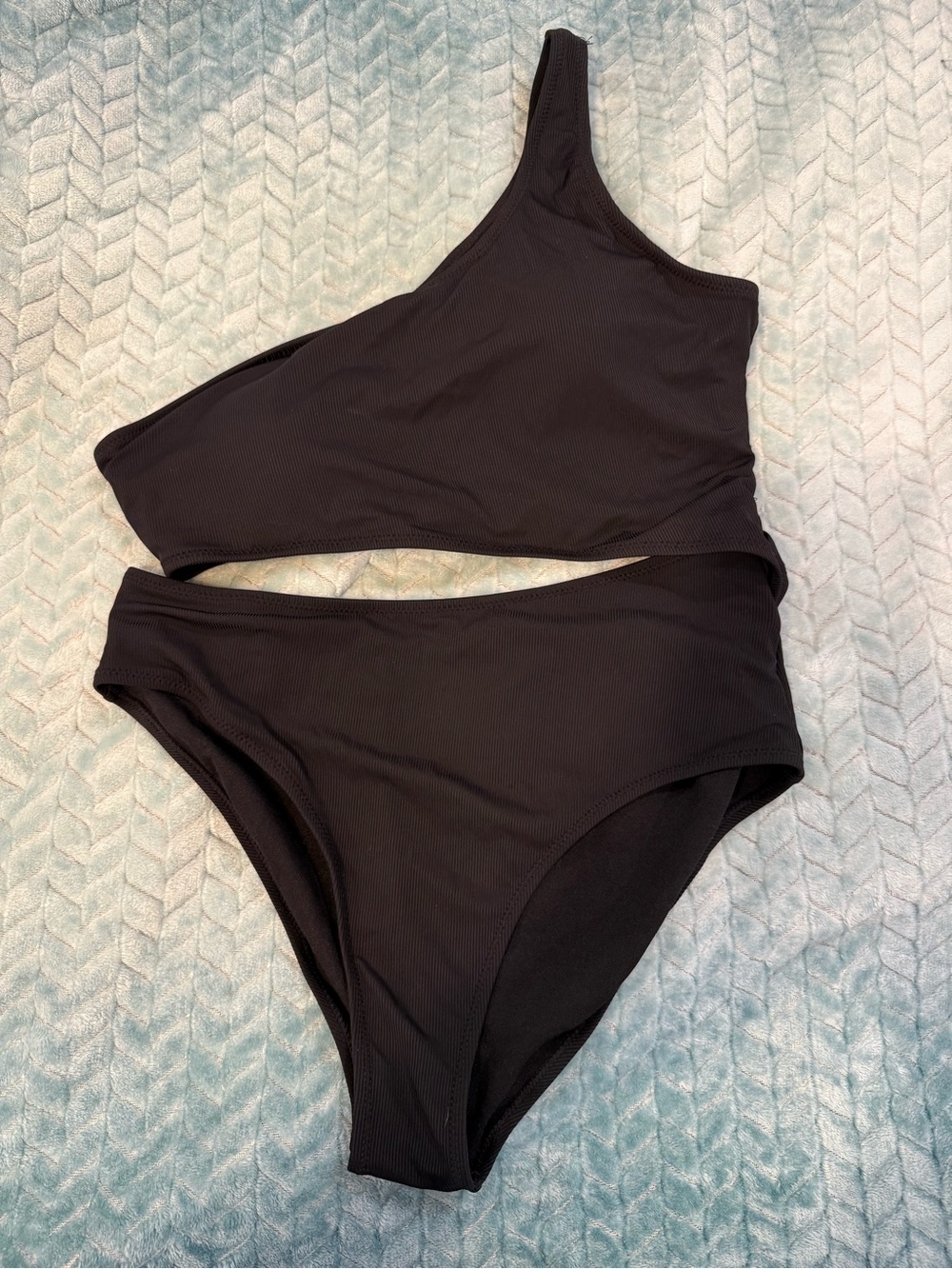 Women’s One-Shoulder Black Bikini Set